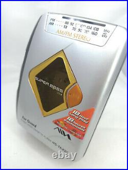 Aiwa HS-TA226 Stereo Walkman Personal Cassette Tape Player Radio FM AM Silver
