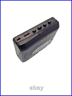 Aiwa HS-TX446 Stereo Walkman Cassette Tape Player Radio AM FM Tuner Vintage