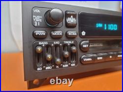 MINT OEM Dodge Jeep Chrysler Radio Cassette Tape Player P04704389AB with 5 BAND EQ