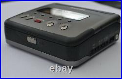 Philips DCC175 Portable Digital Compact Cassette with DCC link cable