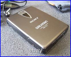 SONY WALKMAN WM-EX2 Personal Cassette Player remote control AA pack Full working
