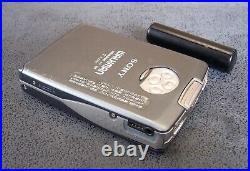 SONY WALKMAN WM-EX5 Personal Cassette Player AA pack Full working GRAY