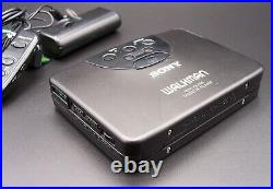 SONY WALKMAN WM-EX666 Personal Cassette Player remote AA pack Full working