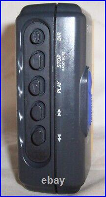 Sony WALKMAN WM-FS393 SPORTS FS 393 Auto Reverse Cassette Digital FM/AM EX