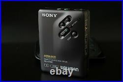 Sony WM-DD33 Walkman with NEW GEAR