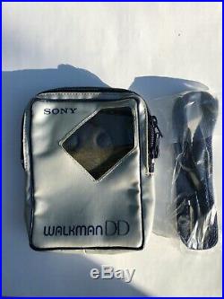 Sony WM-DD serviced! Near mint in original box, with accessories! MDR-W5