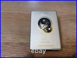 Sony WM-EX621 Stereo Cassette Walkman Used refurbished item From Japan