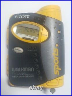 Sony WM FS 593 Sports Walkman New belt added works perfect Radio Backlit Active