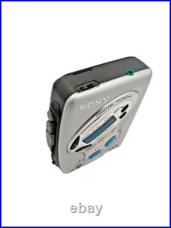 Sony WM-FX481 Walkman Stereo Portable Cassette Tape Player AM FM Radio Vintage