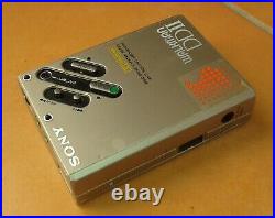 Sony Walkman DD 2 SILVER, GOOD CONDITION, 100% RESTORED, NO CLICKING