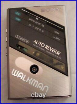 Sony Walkman WM-F100 Stereo Cassette F 100 FM Radio Player JAPAN Made EXCELENT