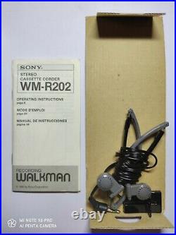 Sony walkman cassette player recorder WM-R202