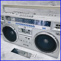 Victor RC-M70 AM FM Stereo Radio Cassette Recorder Silver RCM70 M-70 Tested JP Victor RC-M70 AM FM Stereo Radio Cassette Recorder Silver RCM70 M-70 Tested JP