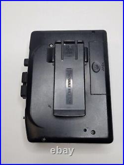 Vintage SONY WALKMAN WM-FX41 Cassette Player AM/FM Radio Tested NEW BELT