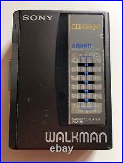 Vintage/classic SONY WALKMAN WM-36 DOLBY 1987. (TESTED & WORKING)